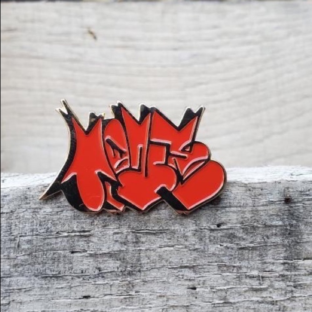 Custom TONE pins - Picture 4 of 4